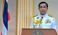 Thai interim cabinet sworn in 